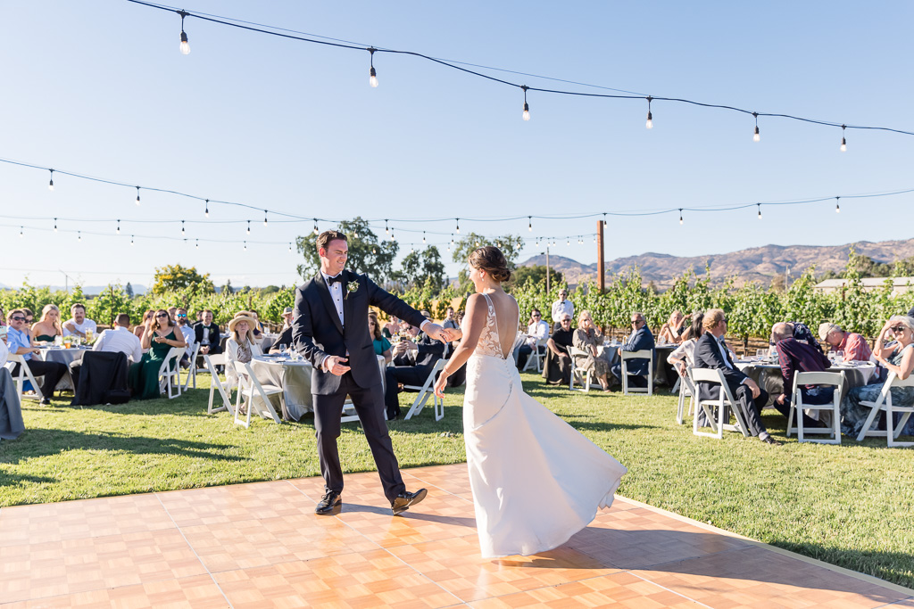 Napa private vineyard wedding first dance