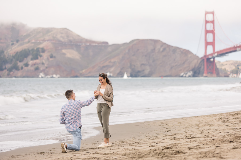 Golden Gate Bridge surprise engagement