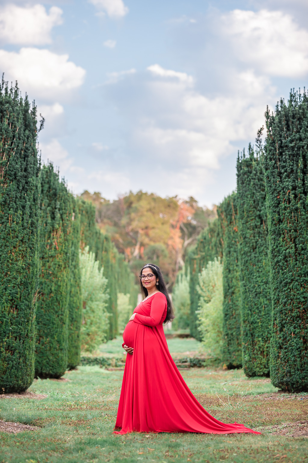 Filoli Gardens maternity photo shoot at the two rows of trees