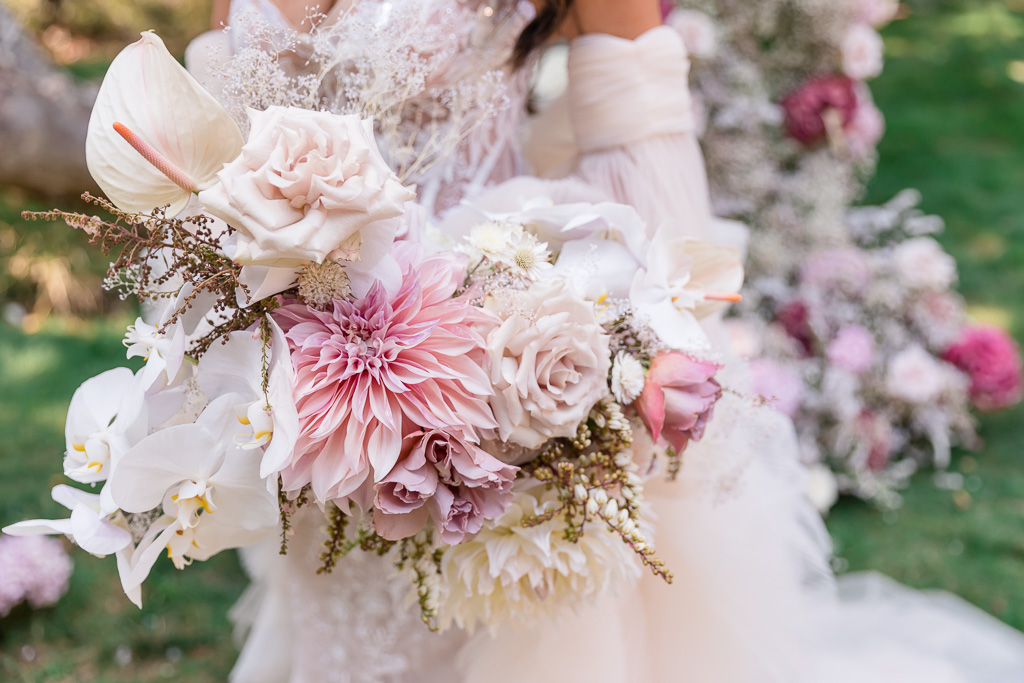 whimsical wedding with soft and romantic bouquet