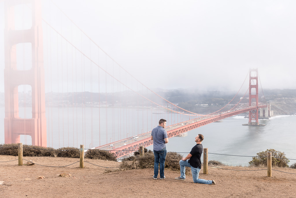 surprise proposal at the Golden Gate Bridge overlook