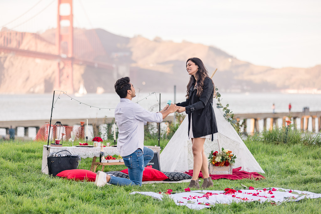 surprise marriage proposal hidden photographer at Crissy Field