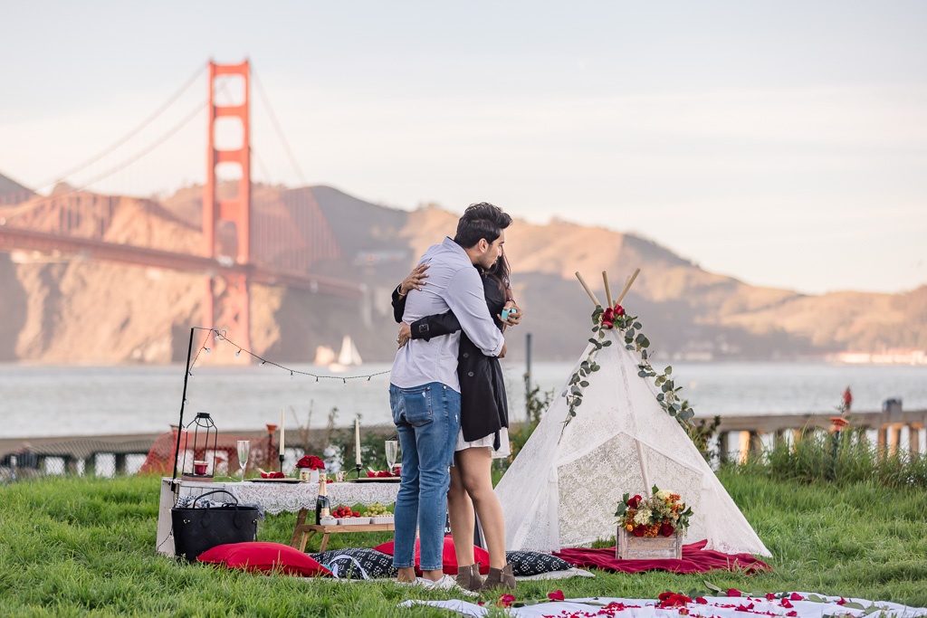 candid proposal photographer at Crissy Field