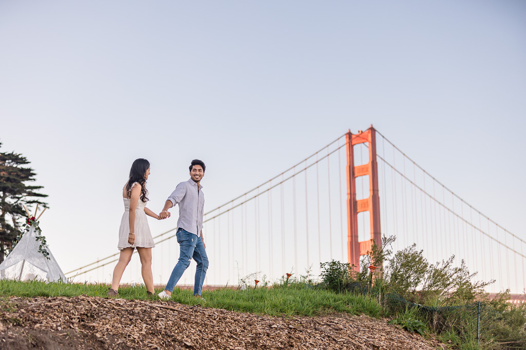 engagement photos at Crissy Field