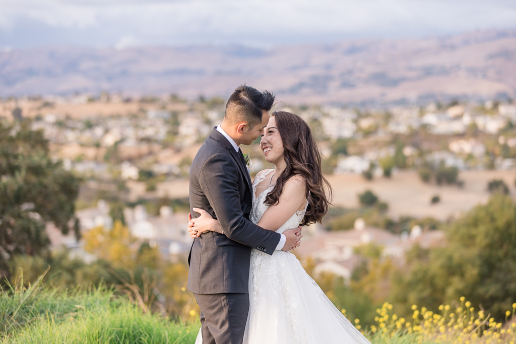 Silver Creek Valley Country Club bride and groom wedding portrait on top of the hills