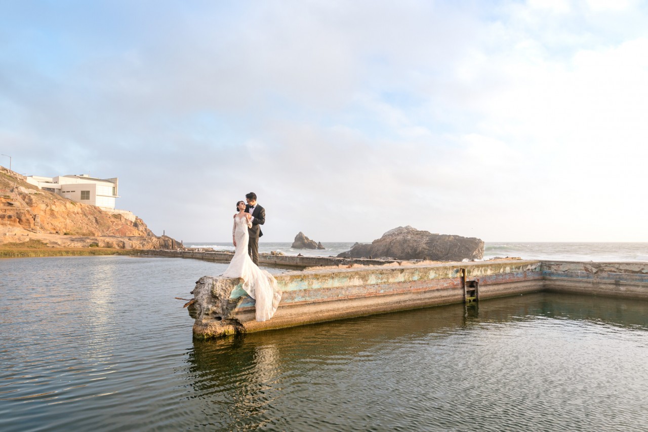 wedding photo in wedding dress by the water in San Francisco