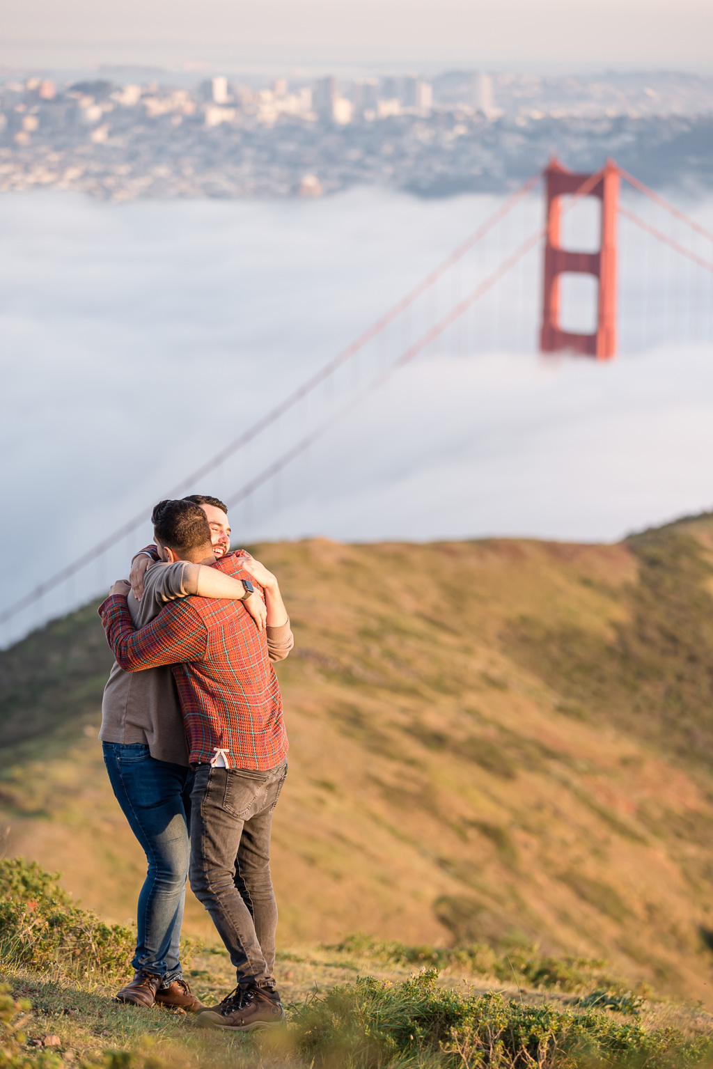gay engagement photos at Golden Gate Bridge