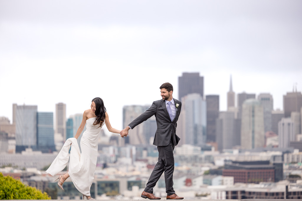 wedding portraits with San Francisco skyline background