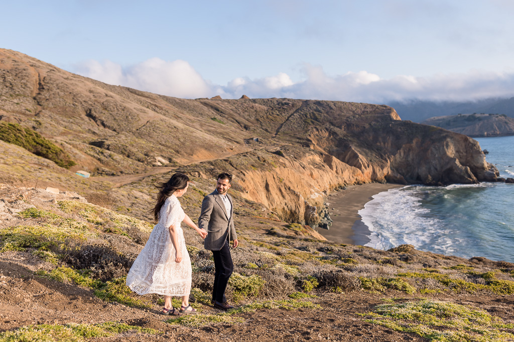 Pacifica Mori Point engagement photos on cliffs