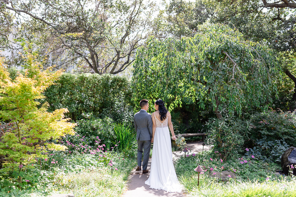 wedding photos at the Outdoor Art Club garden