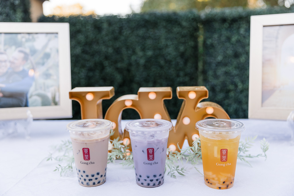 Gong Cha boba in front of love sign at Ruby Hill