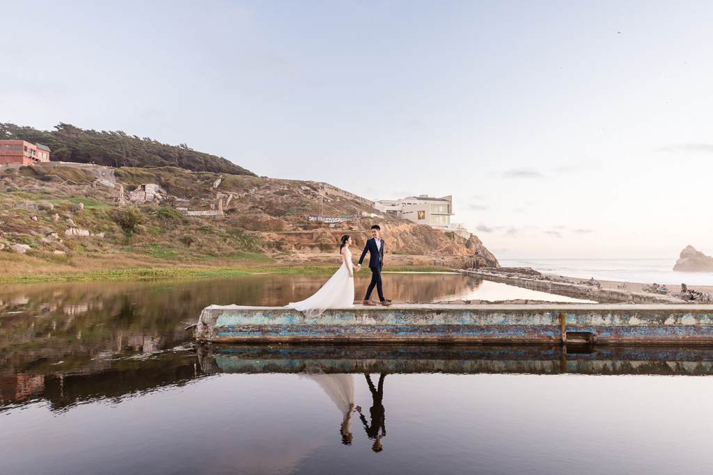 San Francisco pre-wedding photo shoot on water