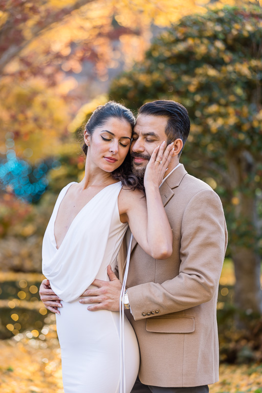fall-colored engagement photos at Filoli