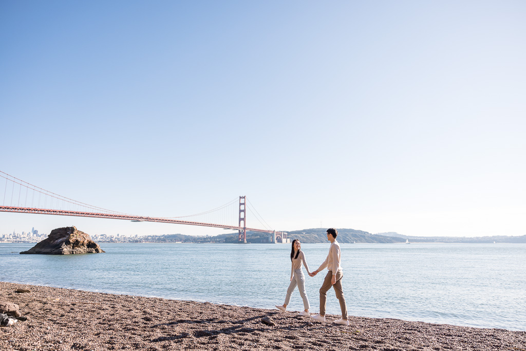 engagement photos at Kirby Cove with Golden Gate Bridge in the background
