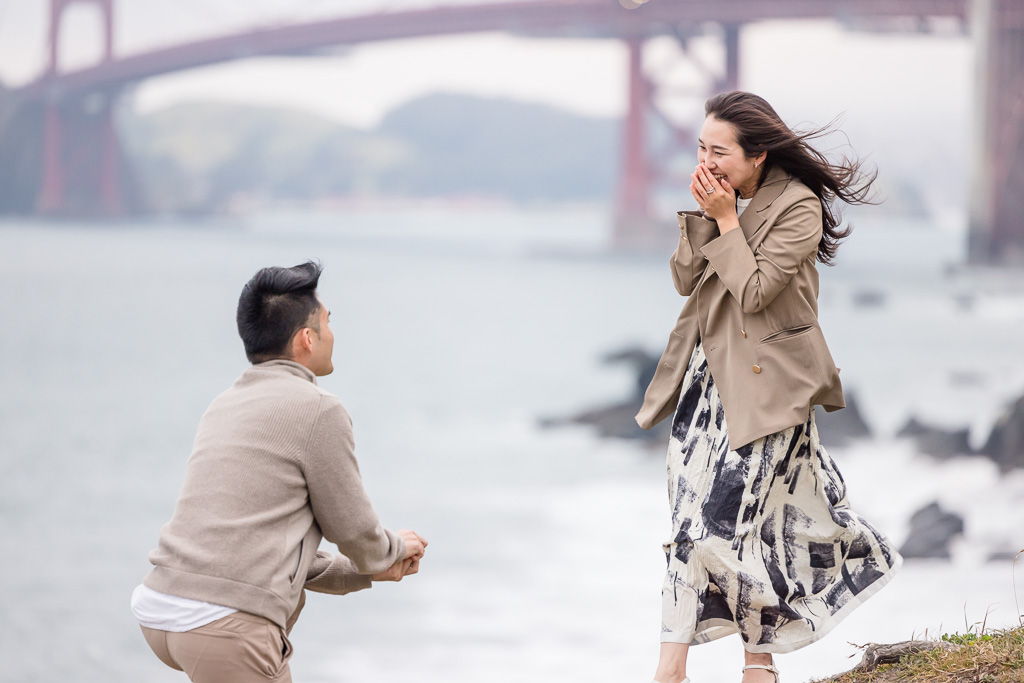 very cute reaction to surprise proposal