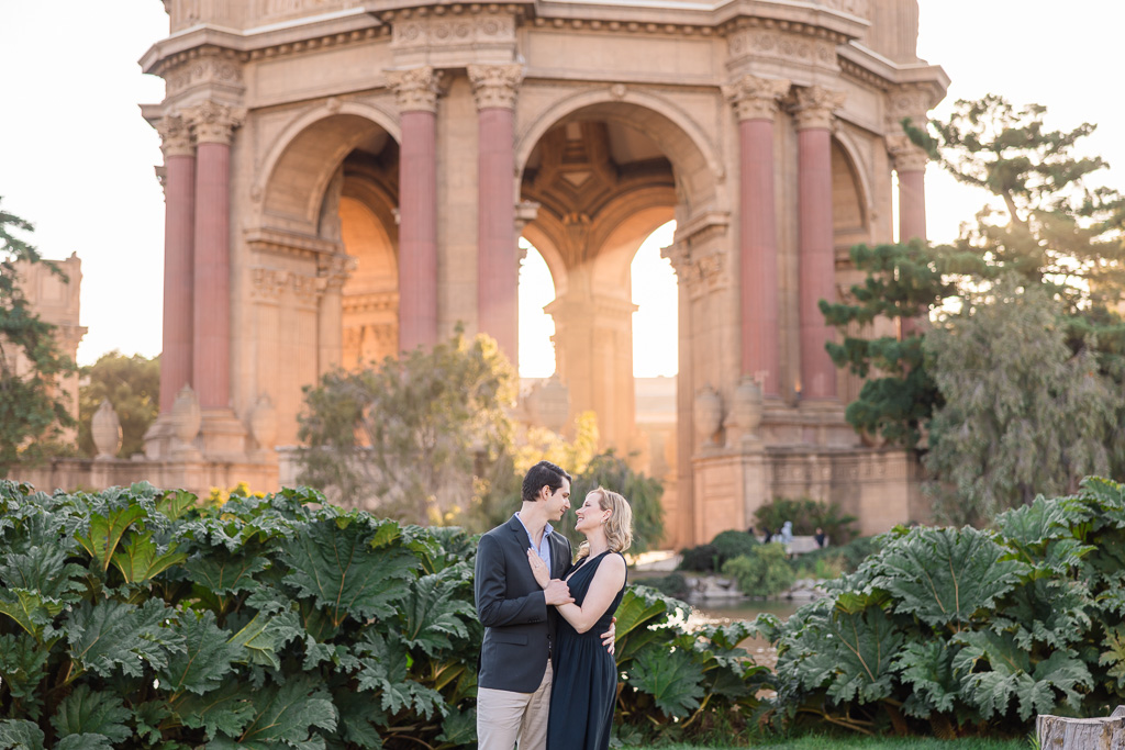 golden hour engagement photos at the Palace of Fine Arts