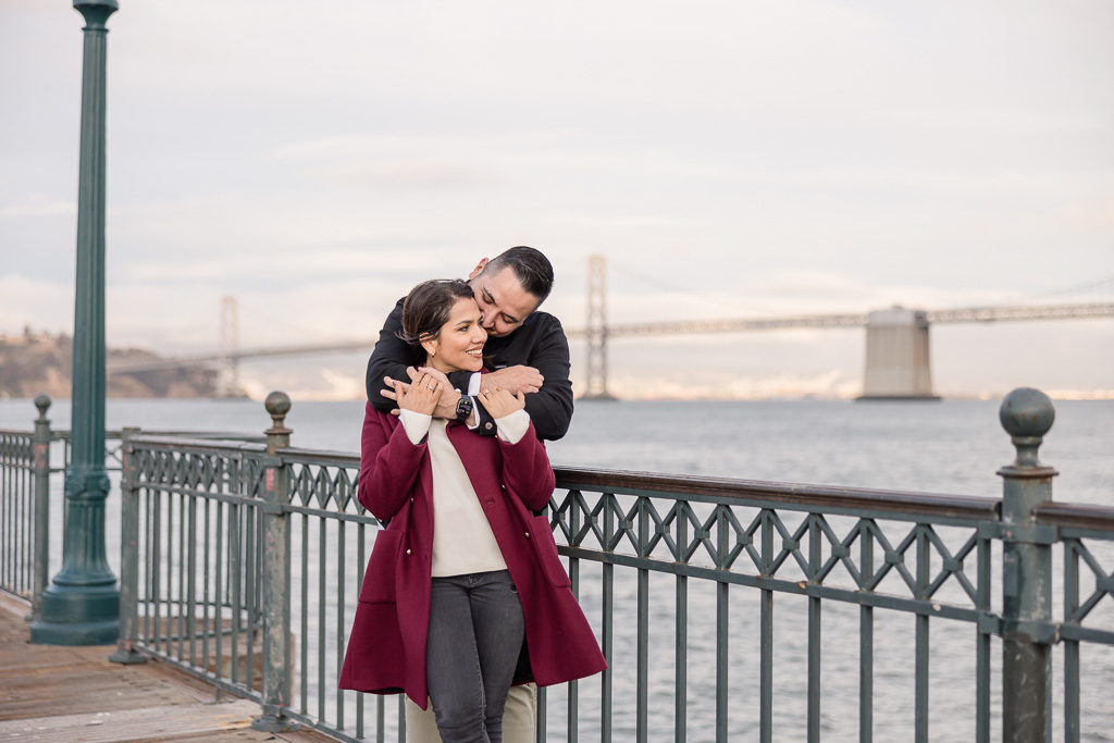 engagement shoot with the Bay Bridge background