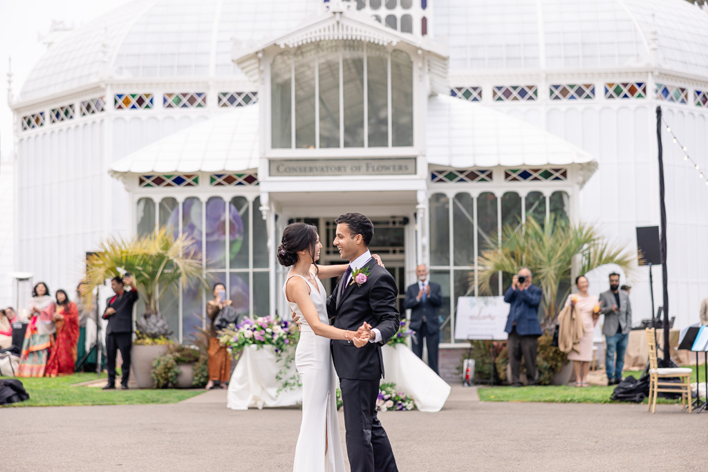 first dance in front of Conservatory of Flowers