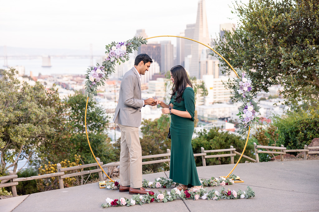 surprise proposal with SF downtown city view