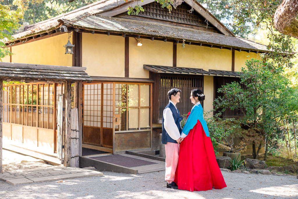 Hakone Garden Korean wedding