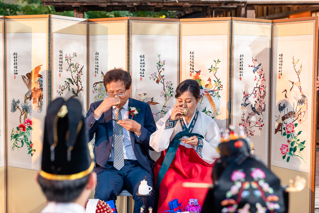 drinking the tea during Korean tea ceremony