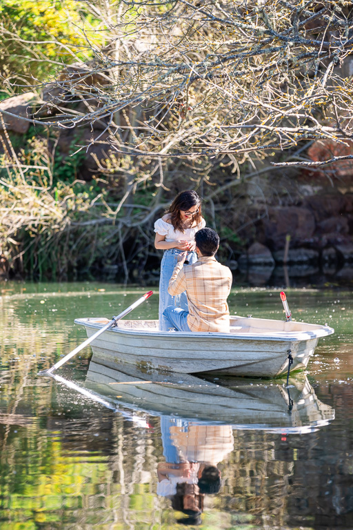 surprise proposal in a rowboat