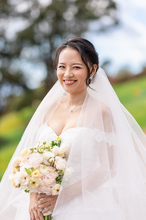 bride just moments before first look