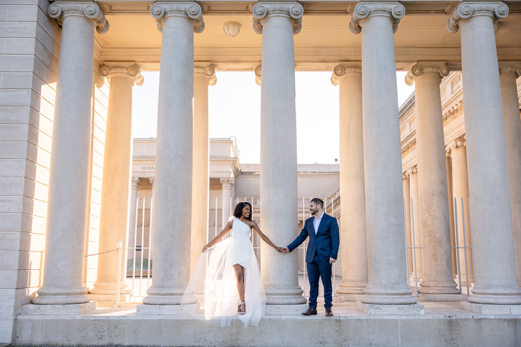 engagement photos in front of the Legion of Honor
