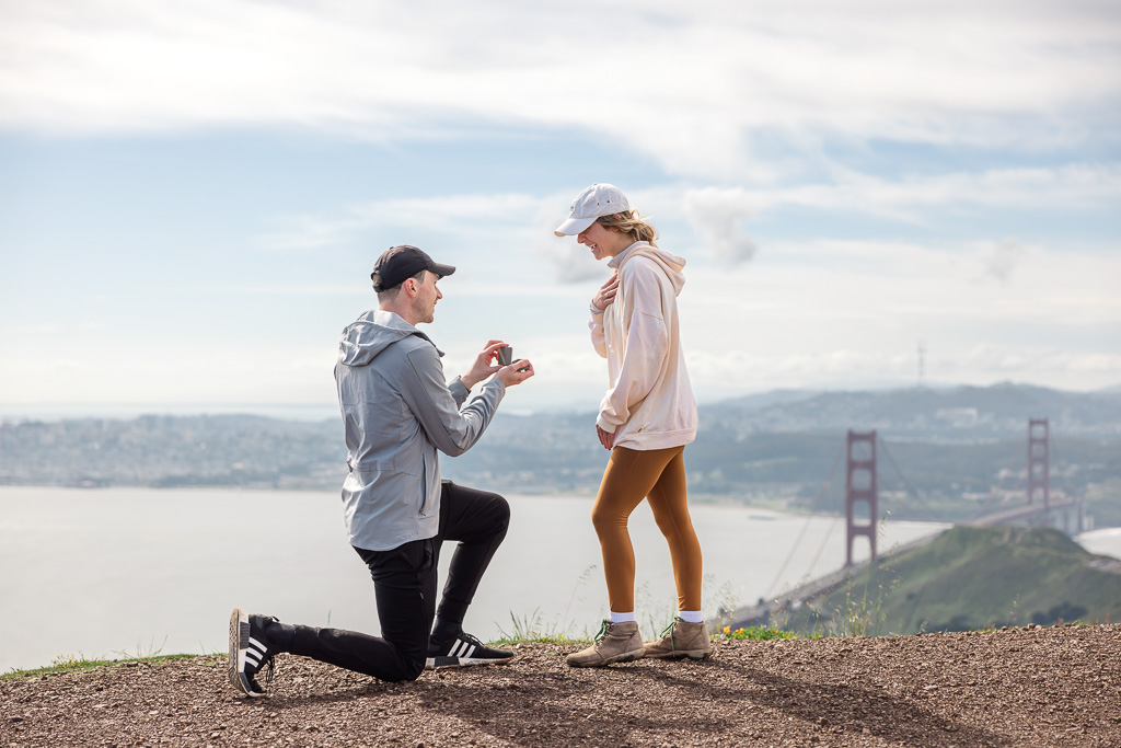 surprise proposal at Engagement Hill near Sausalito