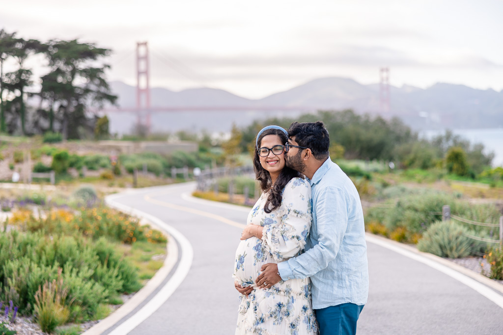 San Francisco Golden Gate Bridge maternity photos with husband