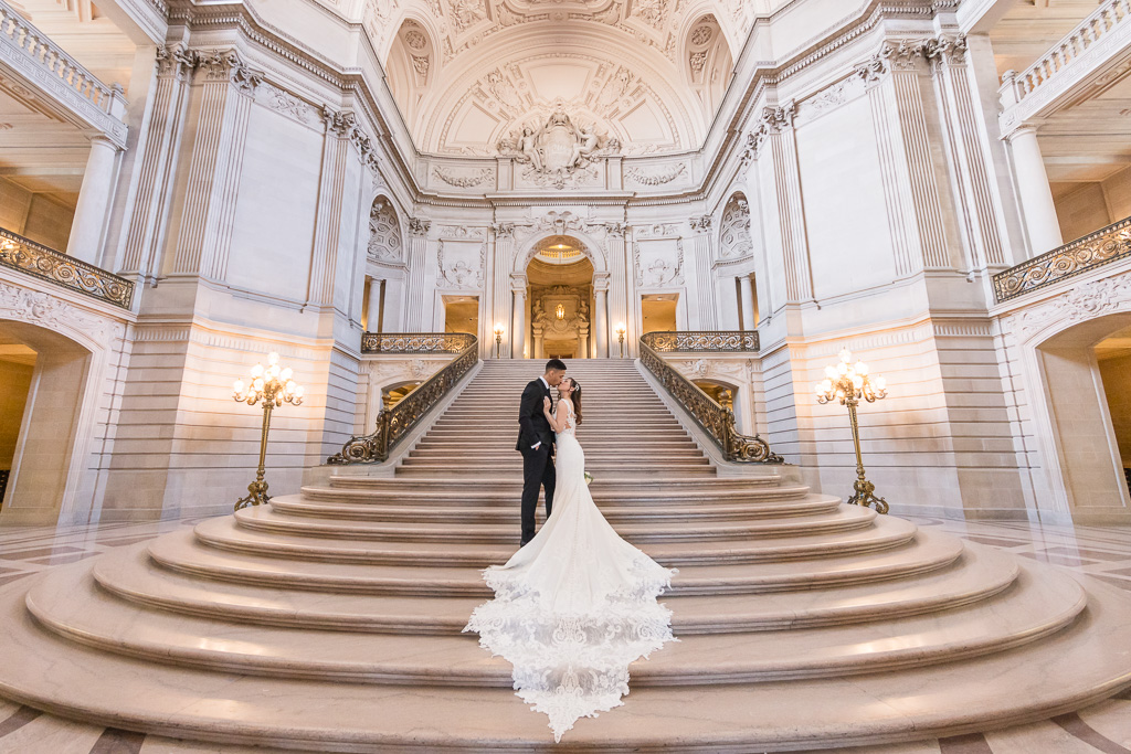 wedding portrait at San Francisco City Hall
