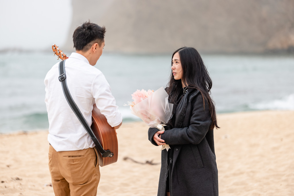 serenading girlfriend with a guitar solo