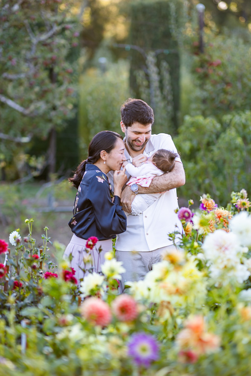 parents and baby photo shoot at Filoli Gardens