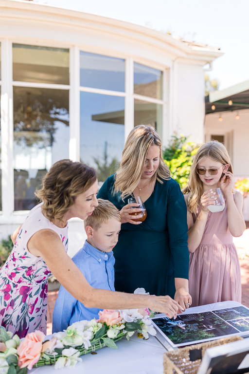 guests at the sign-in table