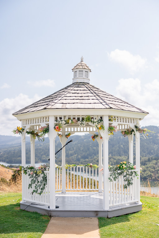 close-up shot of Fairview Crystal Springs ceremony gazebo