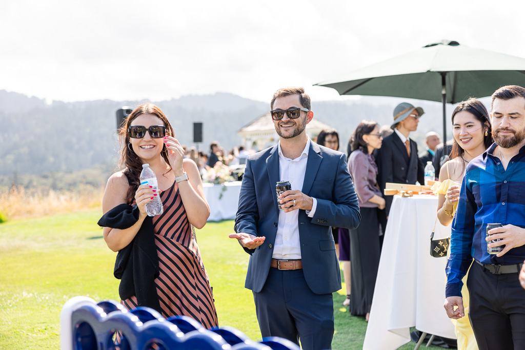 guests at wedding cocktail hour