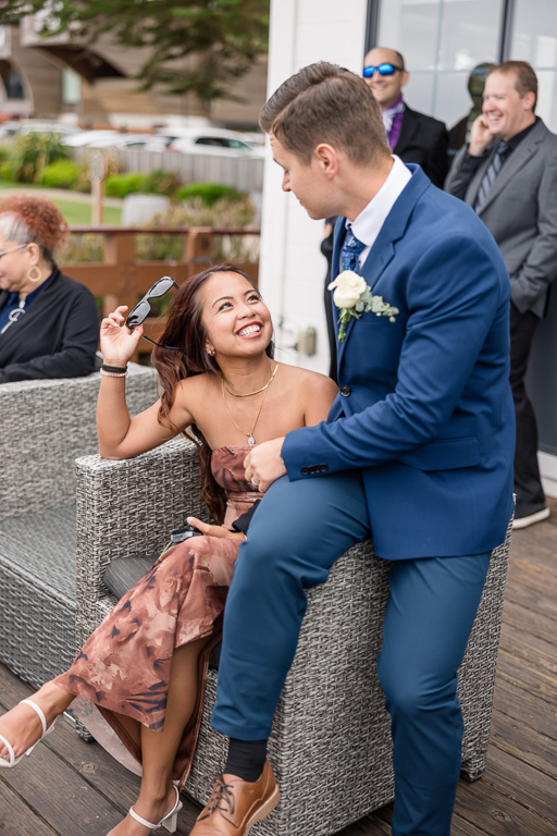 guests at the wedding enjoying cocktail hour