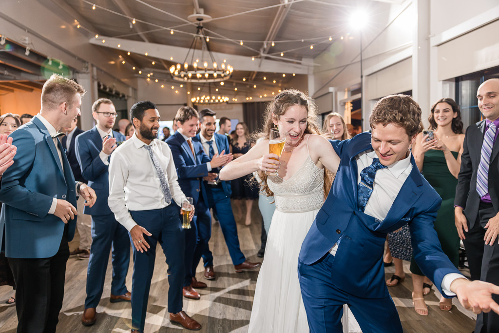 bride and groom grinding on the dance floor