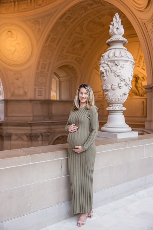 elegant maternity photos at SF City Hall