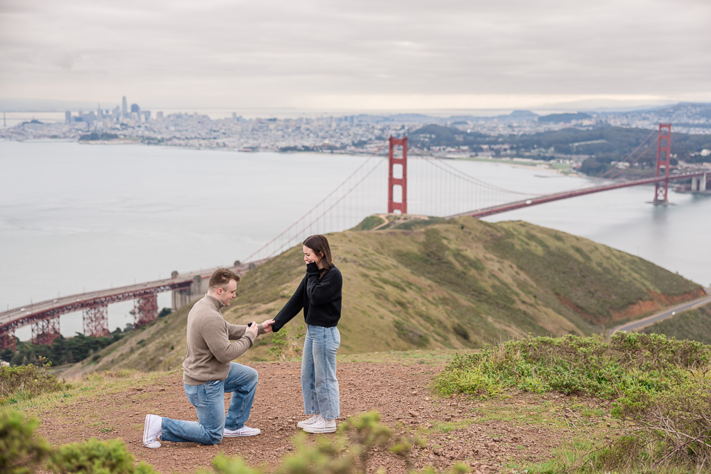 Golden Gate Bridge hilltop proposal