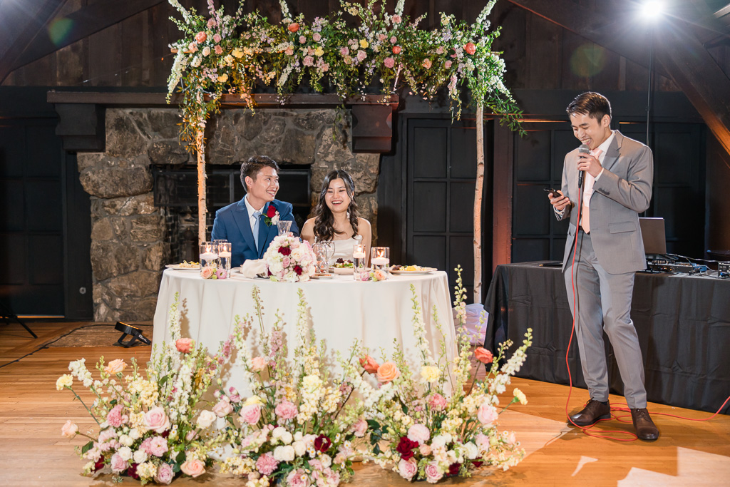 best man giving dinner toast at Outdoor Art Club