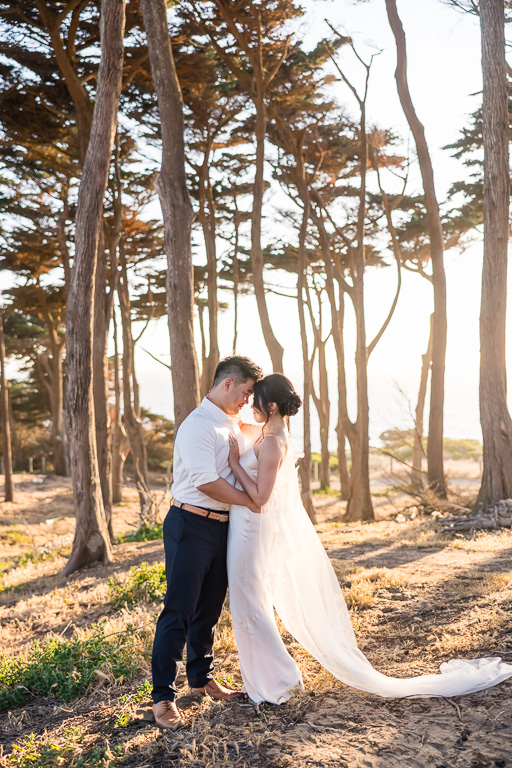 golden hour enggaement photos in woods