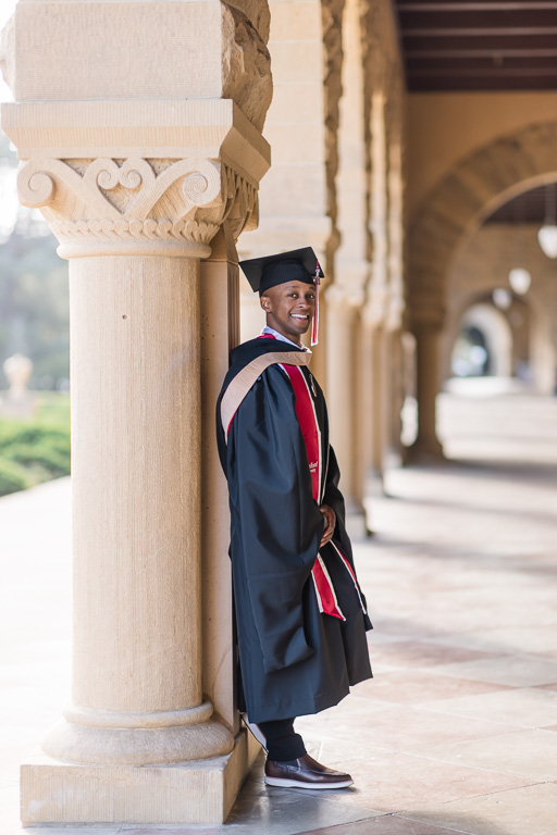 casual graduation photo at Stanford in the walkways