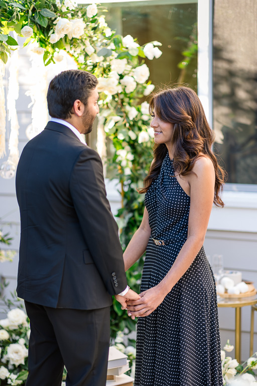 surprise marriage proposal in backyard