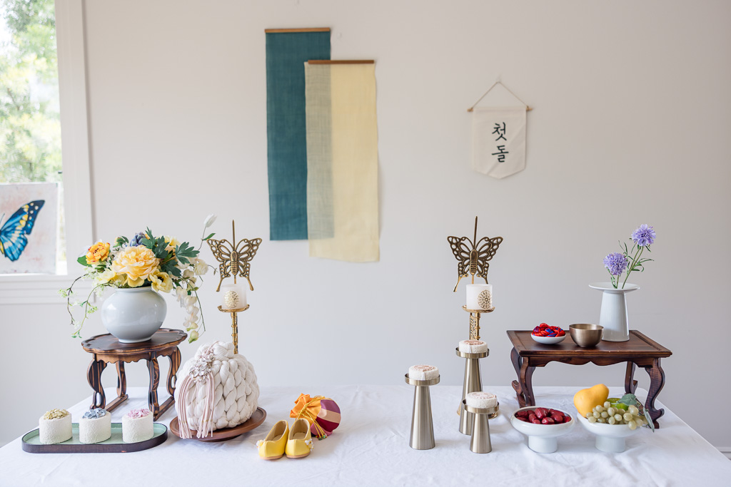 at-home modern doljanchi decor