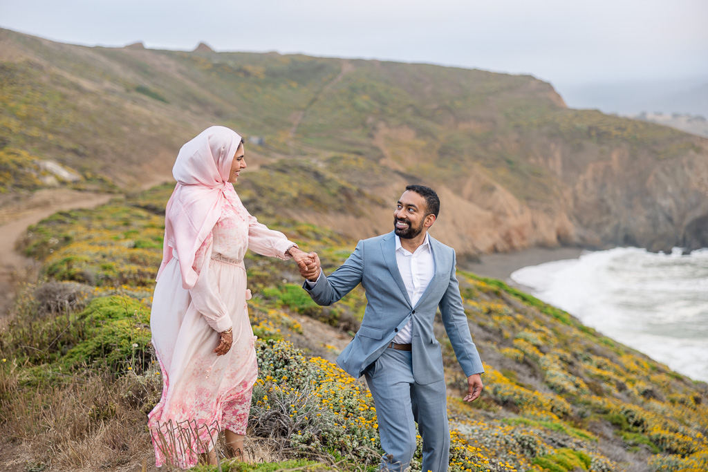 engagement photos on hiking trail in Pacifica