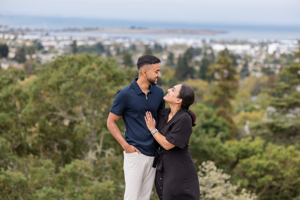 Indian Rock Park engagement photos