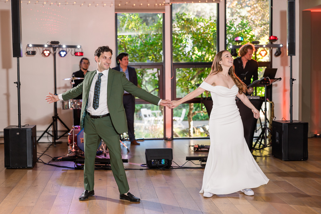 first dance in front of live band