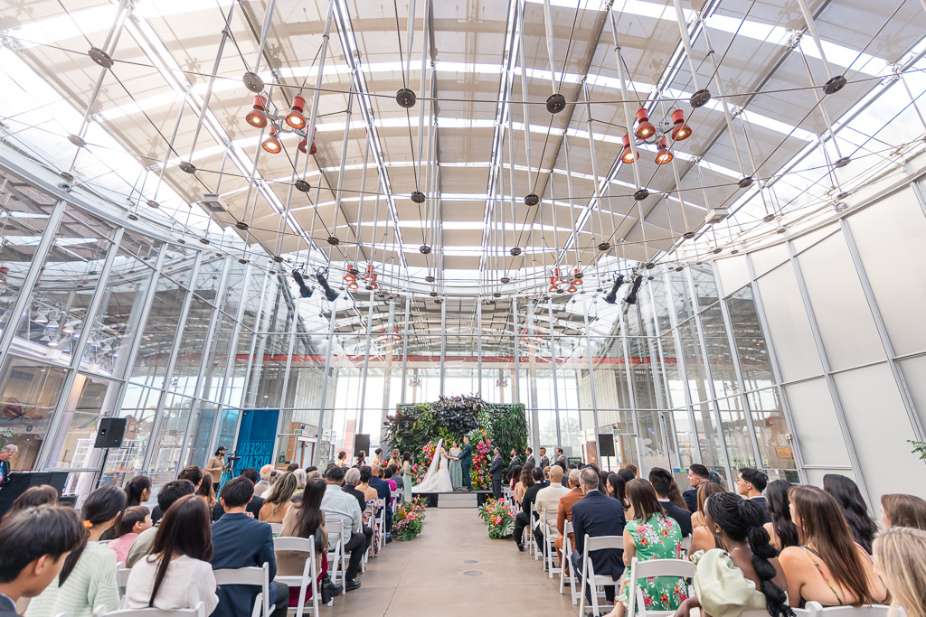 Cal Academy Piazza wedding with living wall