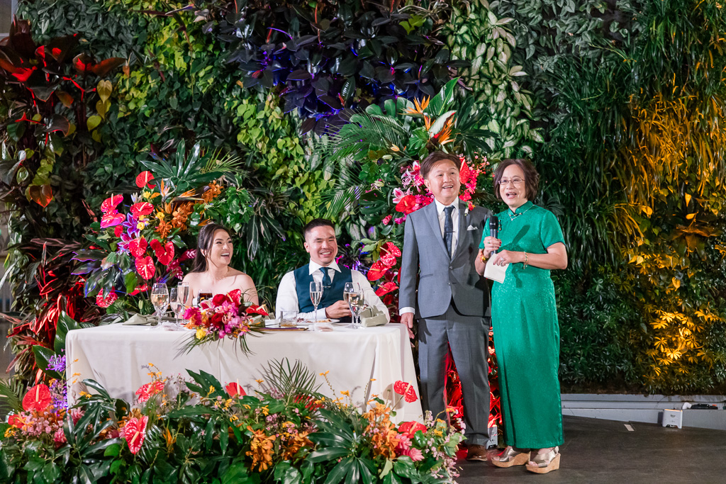 parents of the bride giving a dinner toast